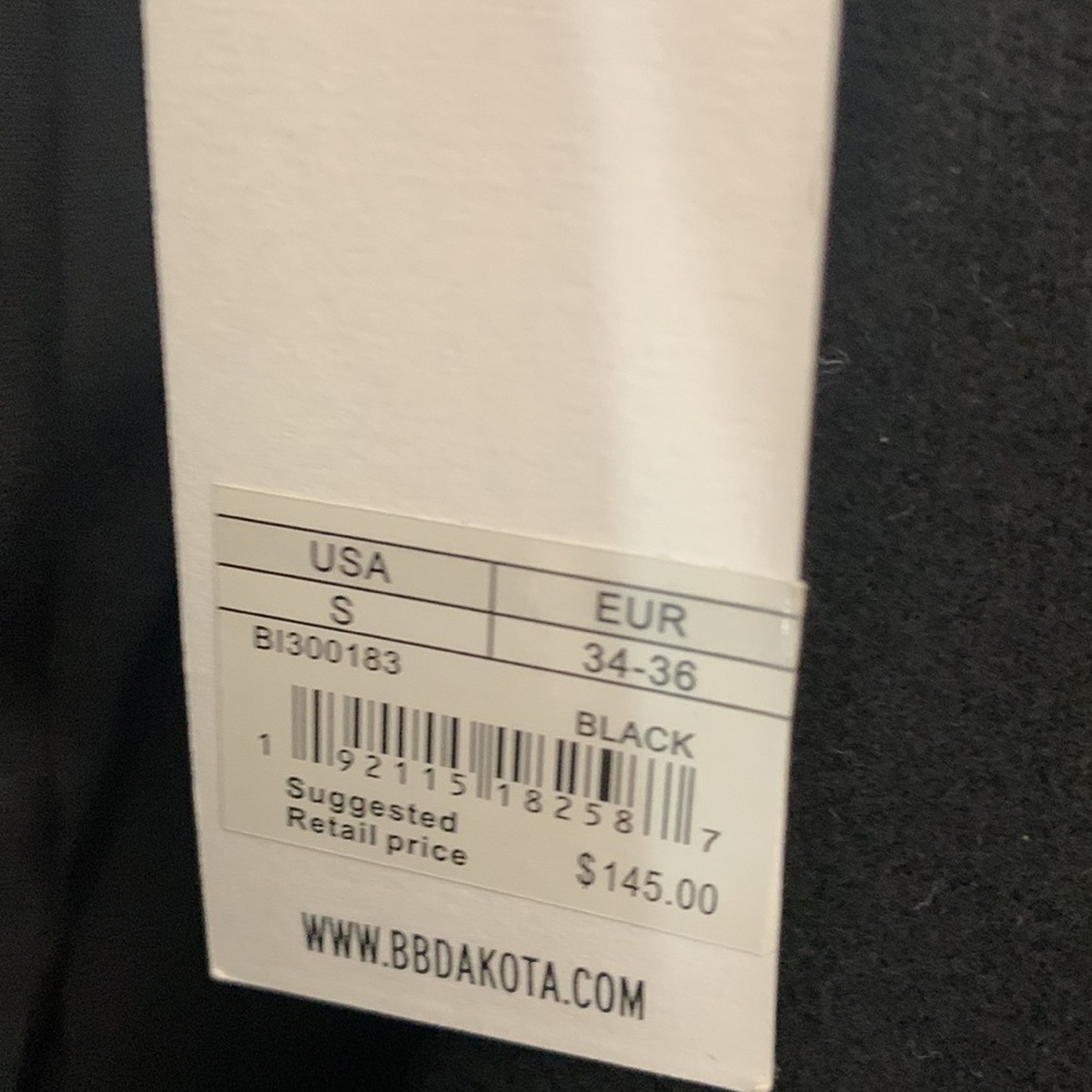 Black BB Dakota coat - Picture 4 of 11